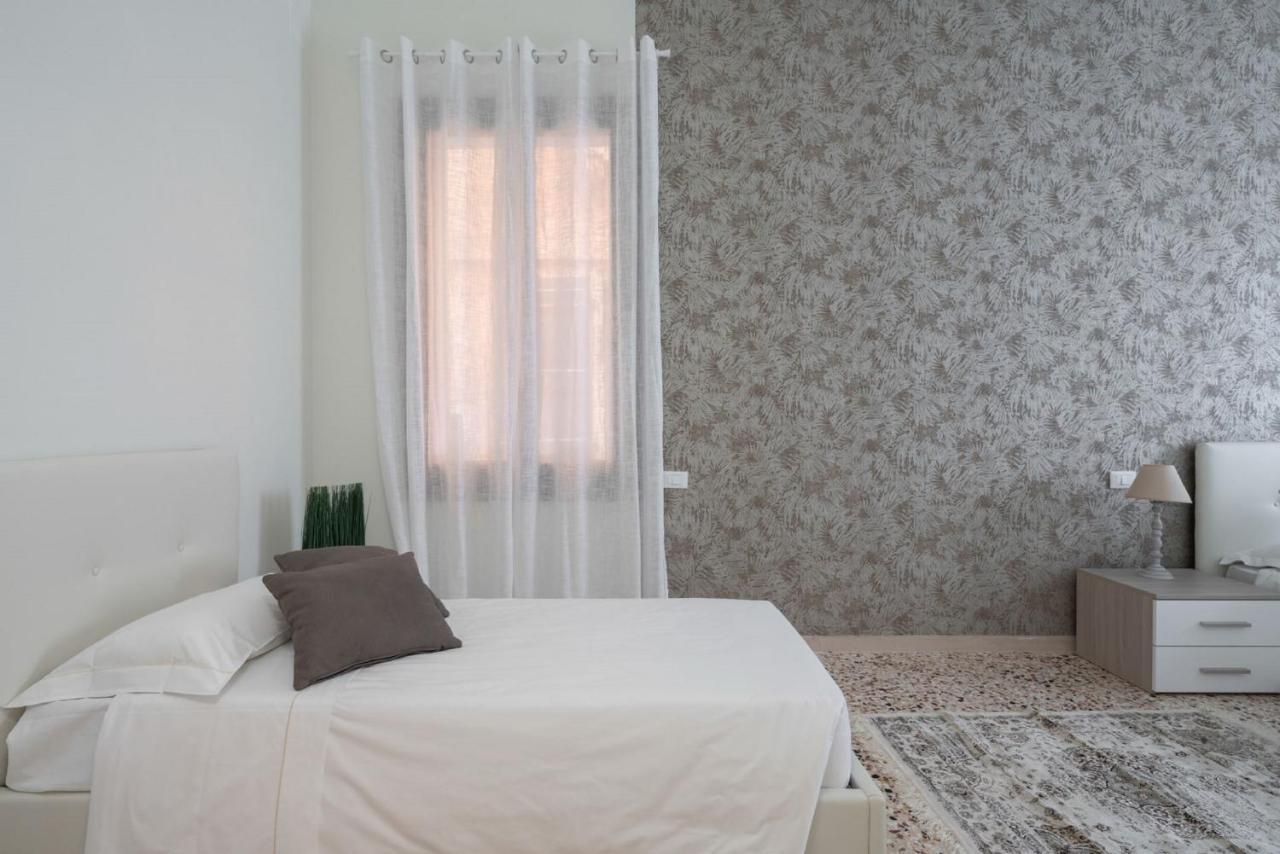 Accademia Charm Apartments By Wonderful Italy Venice Exterior photo