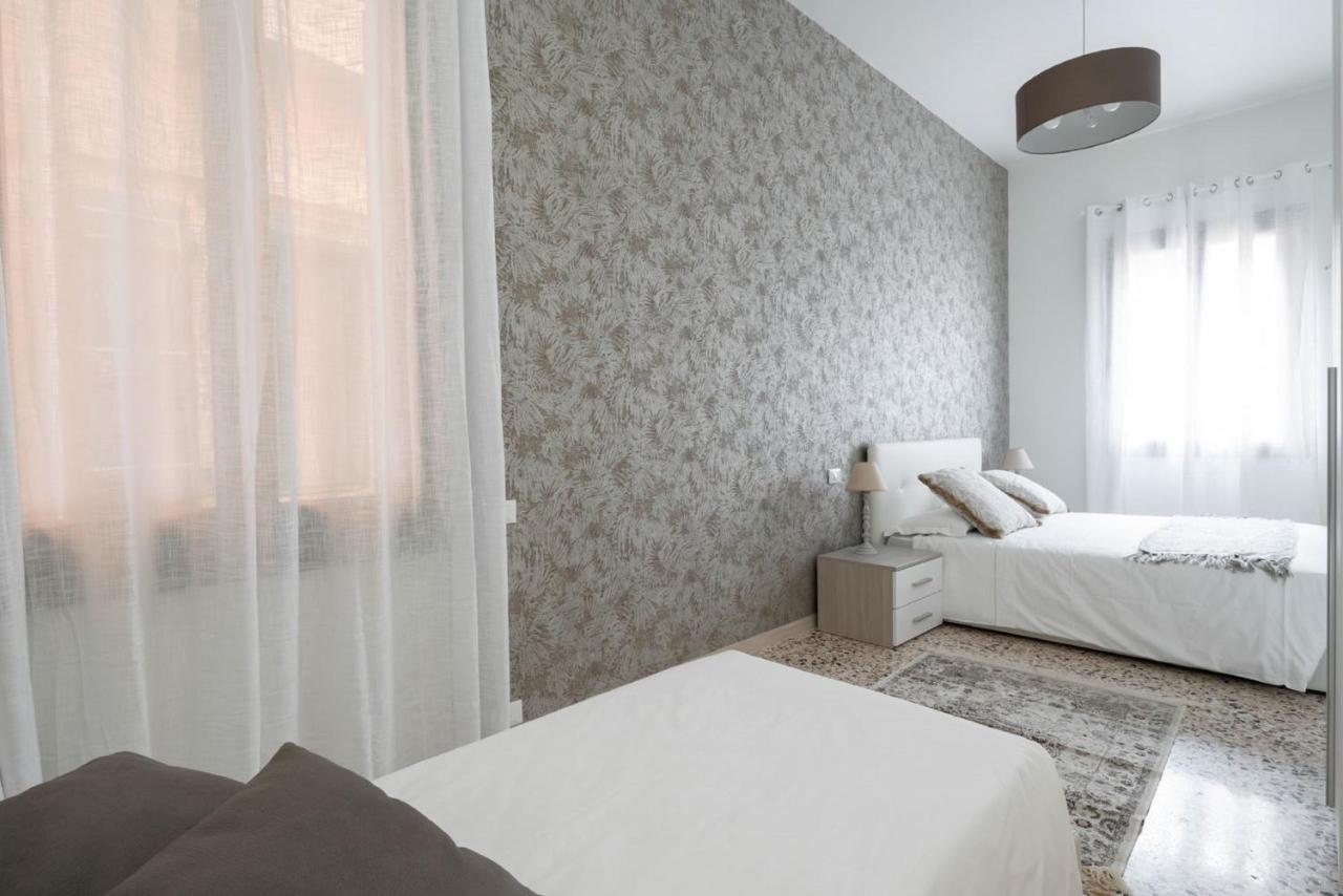 Accademia Charm Apartments By Wonderful Italy Venice Exterior photo